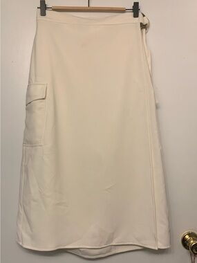 House of Harlow 1960 Cream Wrap A-Line Midi Skirt